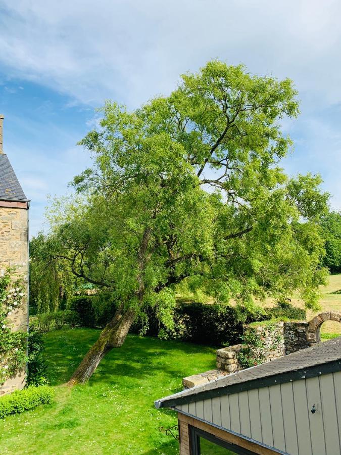 Le Domaine De Coat Rogan, La Chambre Du Tregor Ploezal Eksteriør billede